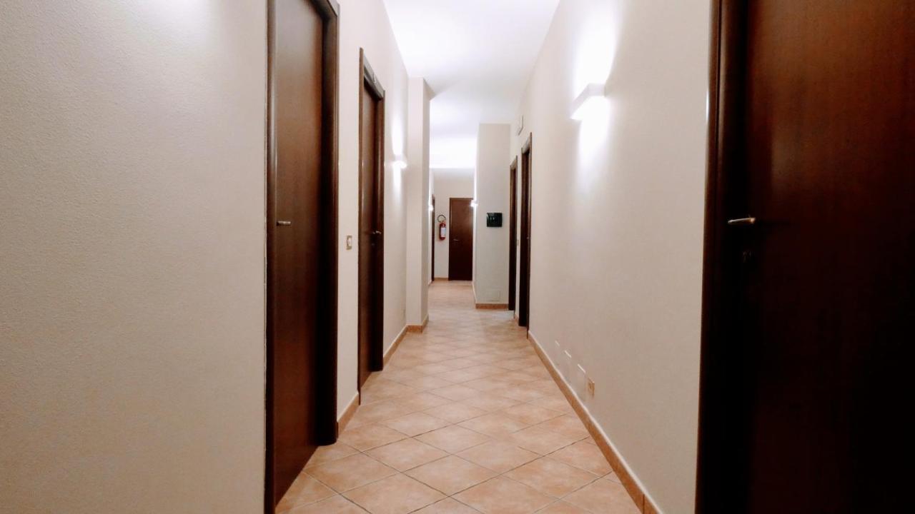 Hotel Piscina La Suite Prossedi Exterior photo